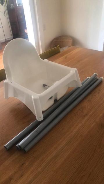 Ikea kinderstoel beschikbaar voor biedingen