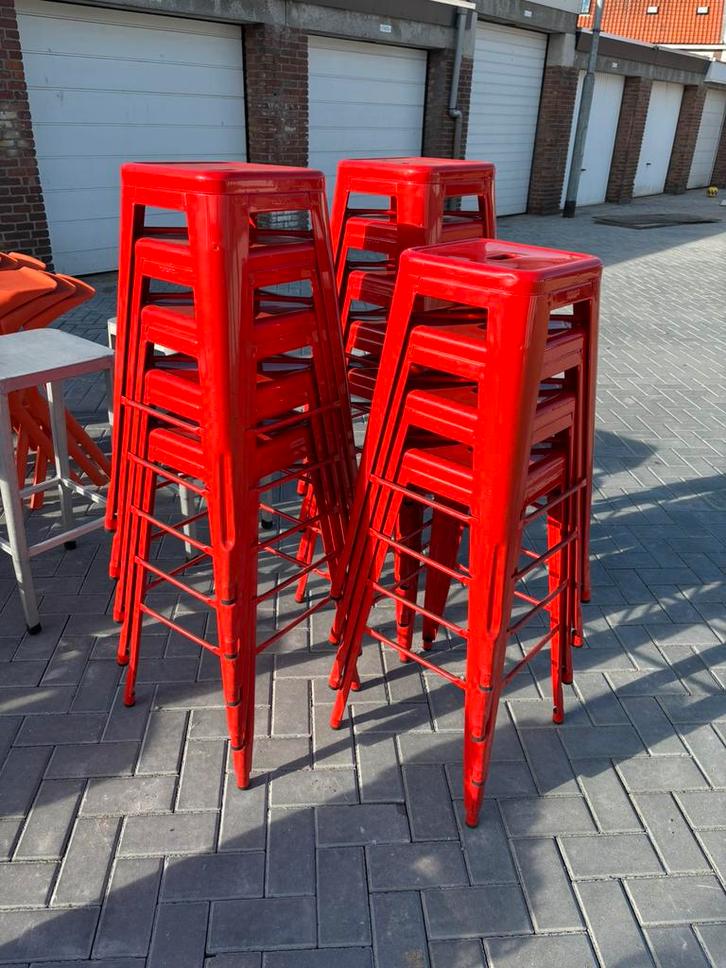 Originele Tolix barkrukken, Huis en Inrichting, Barkrukken, Gebruikt, 60 tot 90 cm, Metaal, 5 krukken of meer, Met voetsteun, Ophalen