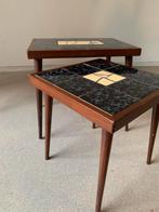 Retro vintage mozaik bijzettafeltjes met Tegels - Set van 2, Huis en Inrichting, Tafels | Bijzettafels, Minder dan 55 cm, Vierkant