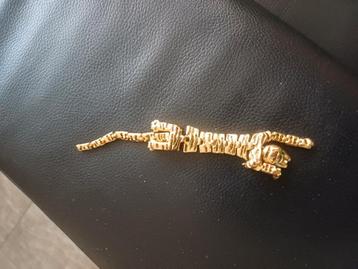 Zeldzame vonst retro schouder  decor broche beschikbaar voor biedingen