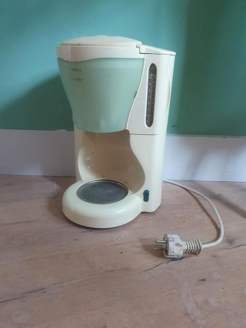 Philips cucina koffiezetapparaat, Witgoed en Apparatuur, Koffiezetapparaten, Gebruikt, Gemalen koffie, Koffiemachine, 4 tot 10 kopjes