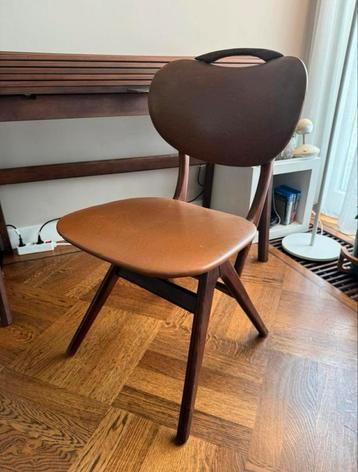 Mooie vintage stoel van AWA Teeffelen - Bruin Leer & Hout beschikbaar voor biedingen