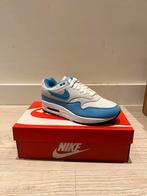 Air max 1 University blue, Kleding | Heren, Schoenen, Nieuw, Blauw, Ophalen of Verzenden