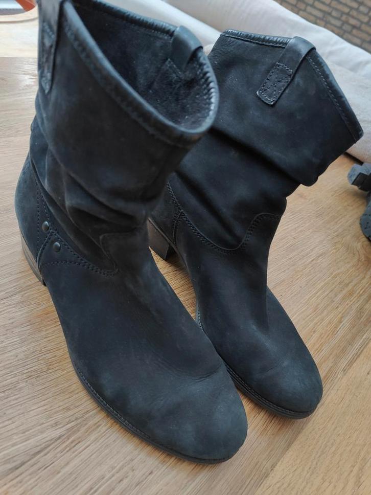 Gabor schoolbord zwart suède leer enkellaars 41 slobby laars, Kleding | Dames, Schoenen, Zo goed als nieuw, Lage of Enkellaarzen