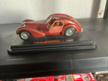 Bugatti Atlantic 1936 - Schaal 1:24 beschikbaar voor biedingen