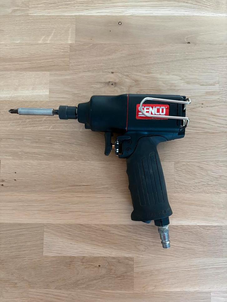 Senco SEN700C pneumatische slagschoefmachine, Doe-het-zelf en Verbouw, Gereedschap | Overige machines, Zo goed als nieuw, Ophalen of Verzenden