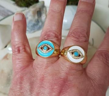Mooie RVS Magic / Evil Eye Ring in Wit of Turquoise / Gold. beschikbaar voor biedingen