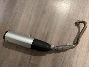 Yamaha YZF R125 Originele Uitlaat Nieuw beschikbaar voor biedingen