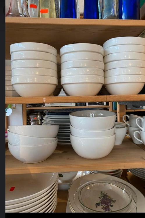 Ter overname kringloopwinkel/inventaris, Huis en Inrichting, Keuken | Servies, Zo goed als nieuw, Overige stijlen, Ophalen of Verzenden
