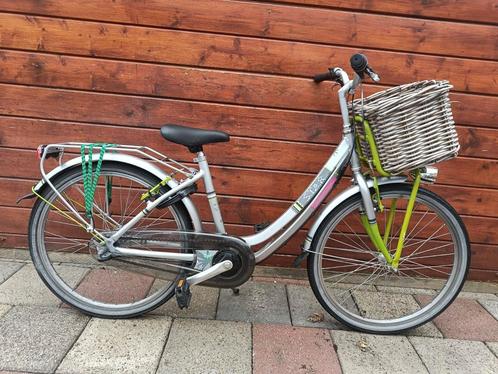 Prachtige Batavus Star 24 inch meisjesfiets met 3 V, Fietsen en Brommers, Fietsen | Meisjes, Zo goed als nieuw, 24 inch, Handrem