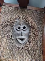 Tribaal Afrikaans Masker - Hout & Raffia, Antiek en Kunst, Ophalen of Verzenden