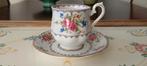 Royal Albert Petit Point China kop en schotel, Antiek en Kunst, Ophalen of Verzenden