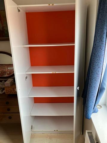 Kledingkast wit basic wel zonder beschadiging