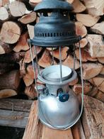 Omgebouwde petromax vogelvoederhuisje, Ophalen