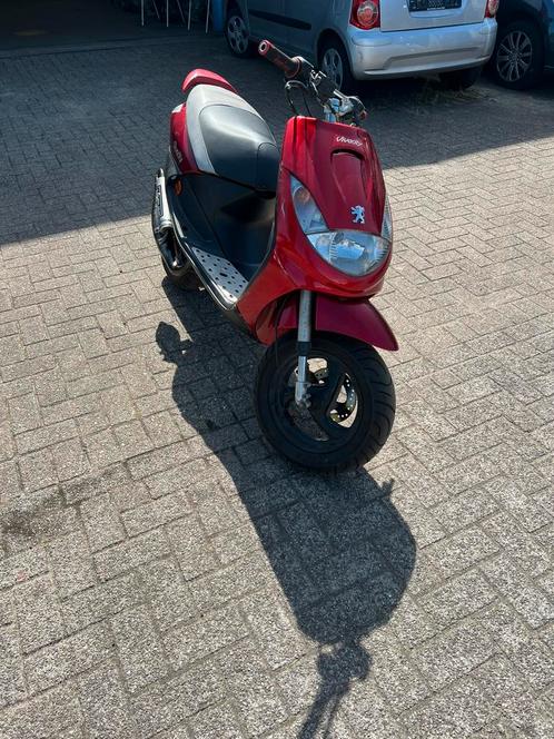 vivacity 70cc brom, Fietsen en Brommers, Brommers | Peugeot, Ophalen