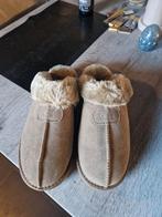 UGG Pantoffels NIEUW Maat 43, Ophalen of Verzenden, Nieuw, Pantoffels of Sloffen