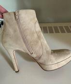 Beige half hoge laarsjes met naaldhak maat 38,5!, Beige, Lage of Enkellaarzen, Guglielmo rotta, Ophalen of Verzenden