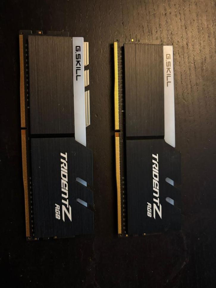 Skill Trident Z RGB - 16GB (2x8GB) DDR4, Computers en Software, Videokaarten, Gebruikt, Nvidia, Overige typen, Overige soorten