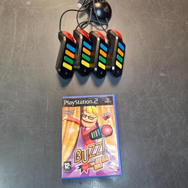 Buzz! The Mega Quiz + 4 Buzzers PS2, Spelcomputers en Games, Games | Sony PlayStation 2, Gebruikt