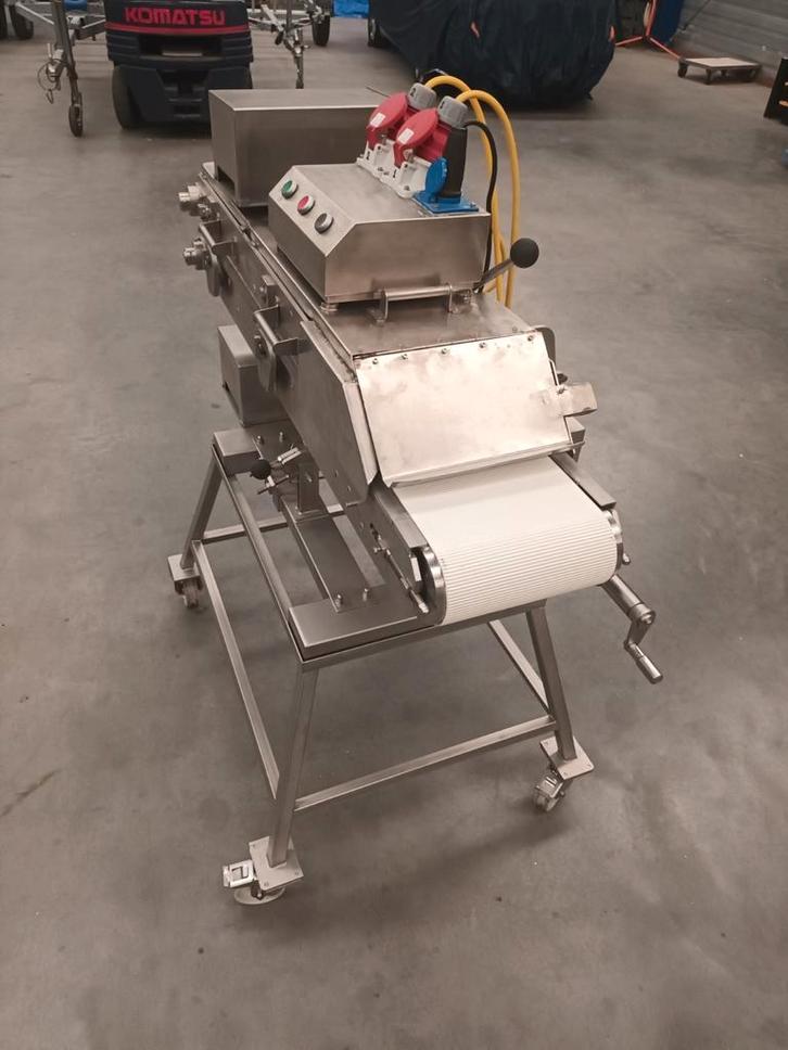 Slagerij SELO SCHNITZEL MACHINE PLETTER ZGAN!!!, Huis en Inrichting, Keuken | Keukenbenodigdheden, Zo goed als nieuw, Ophalen