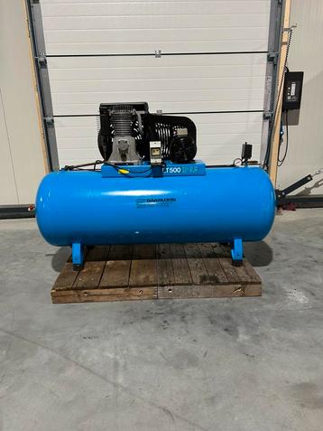COMPRESSOR LT500L 5.5PK 10 BAR beschikbaar voor biedingen