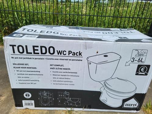 Toledo wc pack, vaste pot.  Nieuw in doos, Doe-het-zelf en Verbouw, Sanitair, Nieuw, Toilet, Ophalen
