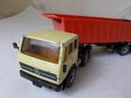 1984 Siku 2232 MERCEDS-BENZ TIPPER., Hobby en Vrije tijd, Ophalen of Verzenden, Zo goed als nieuw, Bus of Vrachtwagen, SIKU