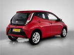 Toyota Aygo 1.0 VVT-i x-joy (bj 2017), Auto's, Toyota, Voorwielaandrijving, Stof, Gebruikt, 4 stoelen