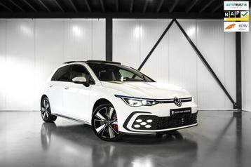 Volkswagen Golf 1.4 GTE | PANO | IQ LED | ACC | Apple Car Pl beschikbaar voor biedingen