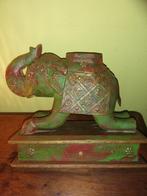 Houten Olifanten beeldhouwwerk met laatje., Ophalen of Verzenden