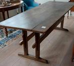 Eikenhouten kloostertafel, Ophalen