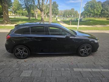 Mercedes-benz A-klasse 250 e Bns Sol. AMG beschikbaar voor biedingen