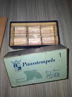 Doosje met oude schoolstempels, thema Pasen, Ophalen of Verzenden, Zo goed als nieuw
