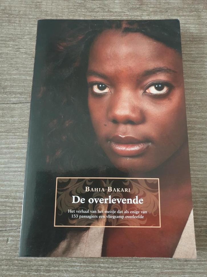 De Overlevende - Bahia Bakari, Boeken, Overige Boeken, Gelezen, Ophalen of Verzenden