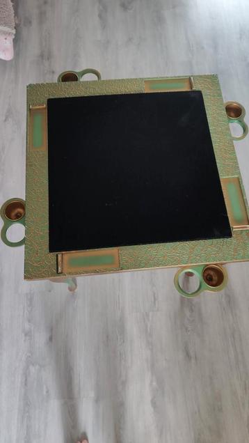 Vintage Dorchester Bridge Tafel beschikbaar voor biedingen