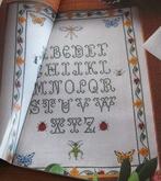 Borduurpatroon  Merklap Alfabet   nr 4190, Verzenden, Nieuw, Handborduren, Patroon