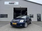 Toyota Avensis 2.0 VVTi Executive / Leer / Trekhaak, Auto's, Toyota, 4 cilinders, Blauw, Bedrijf, Handgeschakeld