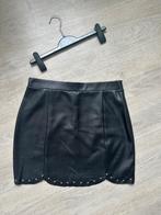 Kort zwart rokje, Maat 38/40 (M), Zwart, Ophalen of Verzenden, Zo goed als nieuw