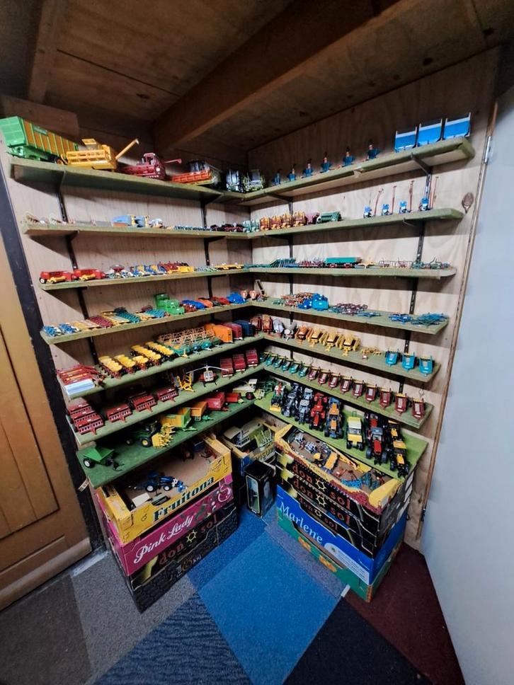 Diverse 1:32 landbouw miniaturen te koop.aangeboden., Hobby en Vrije tijd, Modelauto's | 1:32, Zo goed als nieuw, Tractor of Landbouw