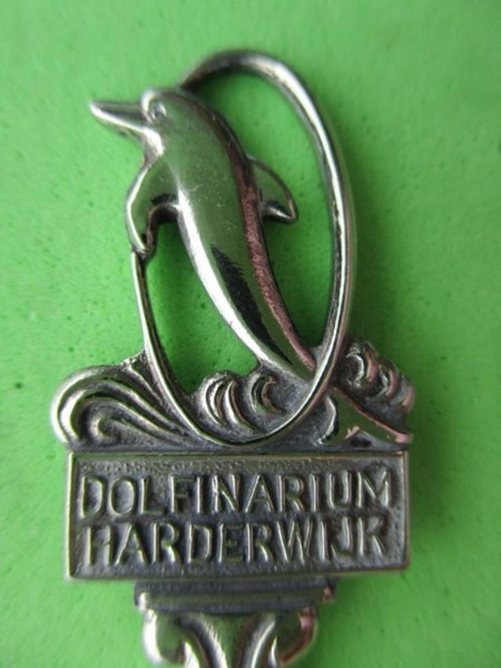 (A1209) Harderwijk Dolfinarium, Verzamelen, Porselein, Kristal en Bestek, Gebruikt, Bestek, Ophalen of Verzenden
