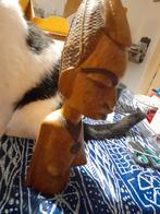 Houten figuur., Ophalen