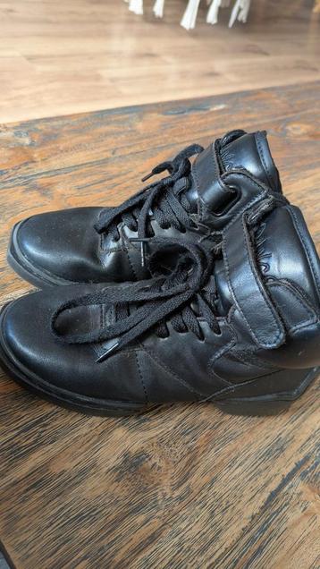 Dancewear dansschoenen maat 34 beschikbaar voor biedingen