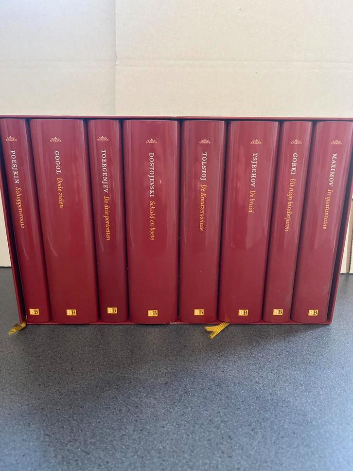 Russische Bibliotheek - Complete Set, Boeken, Romans, Zo goed als nieuw, Europa overig, Ophalen of Verzenden
