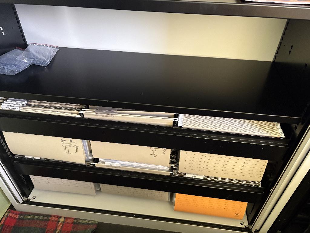 3 x Bisley uitrekframe zwart 100cm - hangmap systeem, Huis en Inrichting, Kasten | Roldeurkasten en Archiefkasten, Zo goed als nieuw