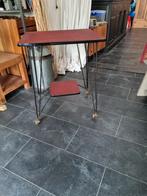 vintage tv tafel bijzettafel, Ophalen, Gebruikt