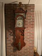 Antieke Friese Staartklok, burgemeesterklok, Ophalen