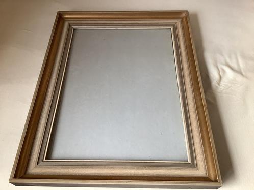 Schilderij lijst met  ontspiegeld glas. 63 x 49 1/2 cm, Huis en Inrichting, Woonaccessoires | Lijsten, Zo goed als nieuw, 50 tot 75 cm
