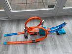 Hot Wheels racebaan met extra onderdelen en veel autos, Ophalen of Verzenden, Zo goed als nieuw, Elektrisch, Hot Wheels