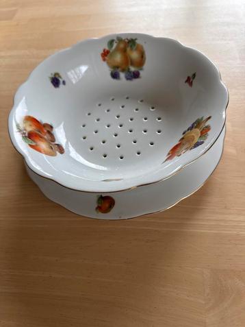 Uitlekschaal voor fruit beschikbaar voor biedingen
