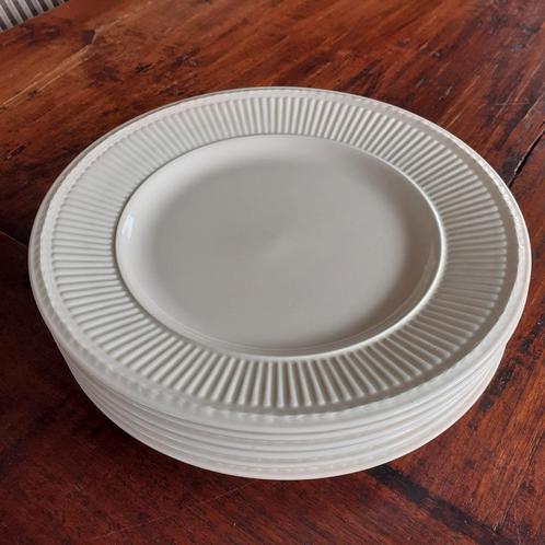 Wedgwood EDME  Pastei/Gebaksbordjes Ø 18 cm, Huis en Inrichting, Keuken | Servies, Zo goed als nieuw, Bord(en), Wedgwood, Aardewerk